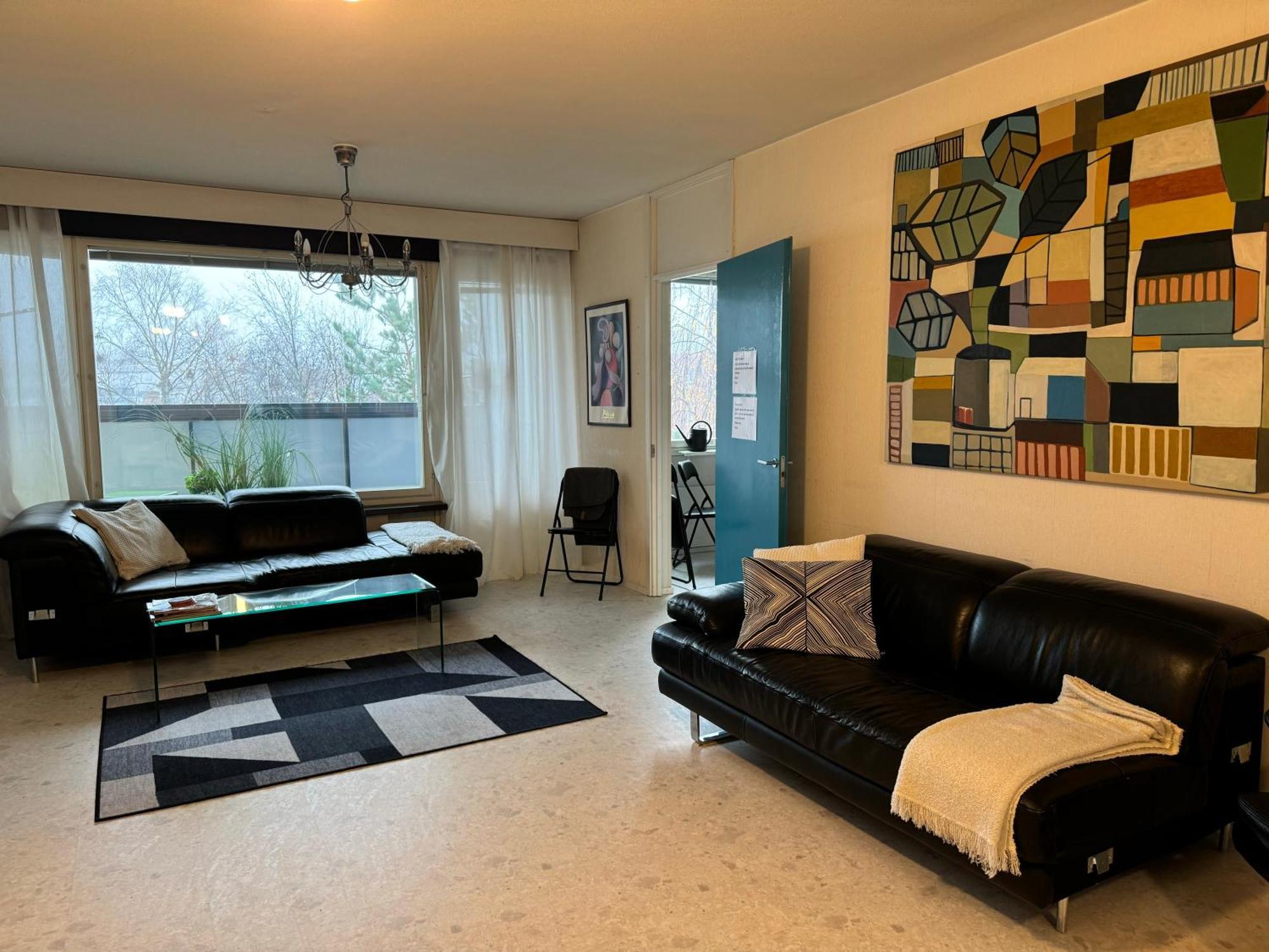Iso Kolmio Ydinkeskustassa 1-6 Hloe Ilm.Parkit Apartamento Oulu Exterior foto